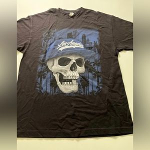 SOLD OUT!!! LOS ANGELES BLUE HAT SKULL BLACK T-SHIRT
